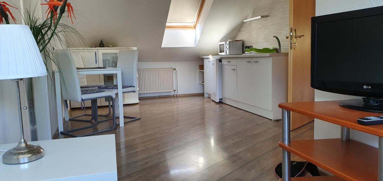 Apartma Jezerci Apartment Bled Bagian luar foto